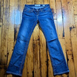BKE Womens 27 R (29x32) Sabrina Bootcut Blue Jeans Stretch Denim Low Rise Wash